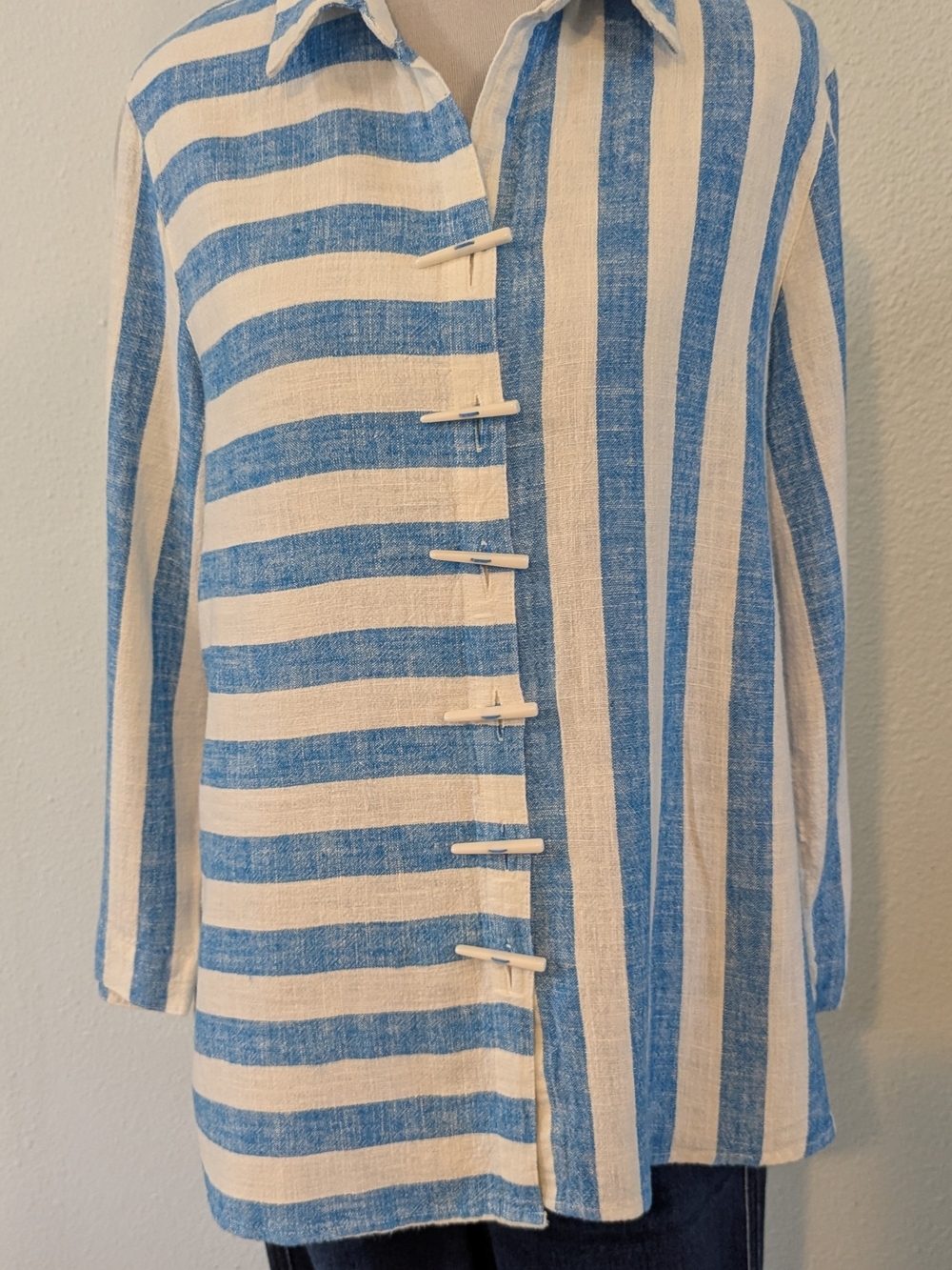 Ali Miles Blue and White Striped Women's Shirt